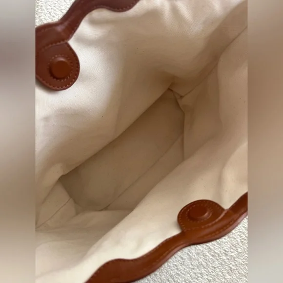 REFORMATION Isabella Tote - Picture 7 of 9